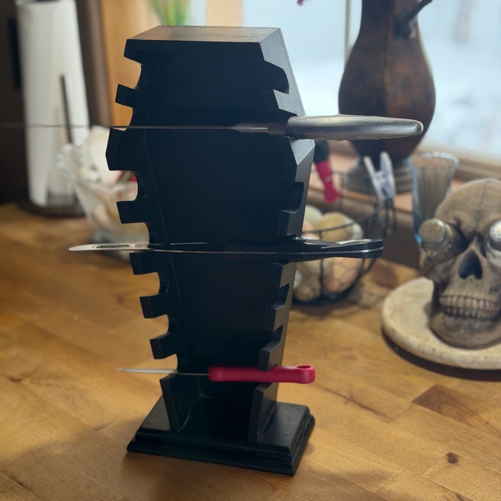 Gothic Knife Rack Organizer Stand - Brand Unbranded